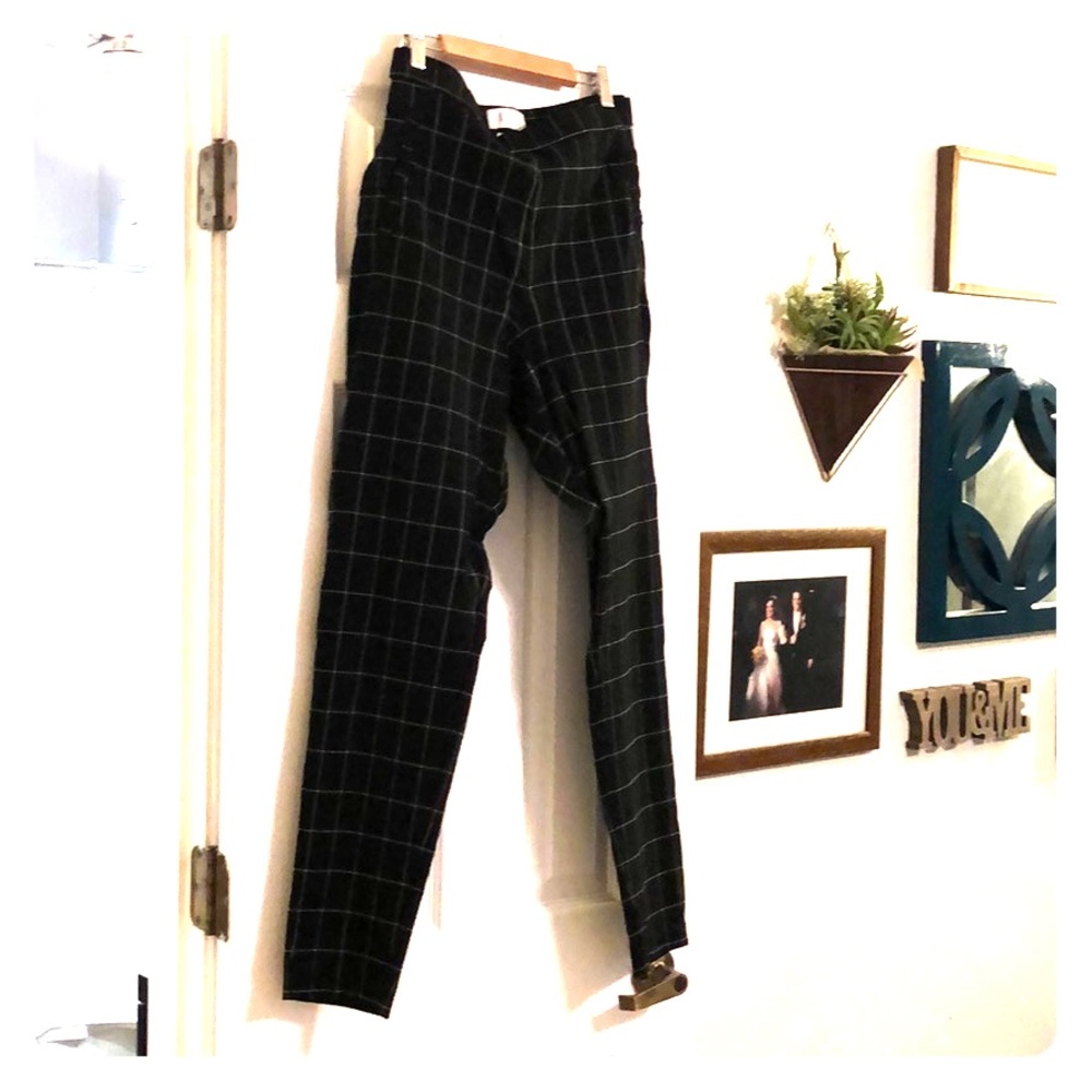 The best ELLE ankle skinnies!